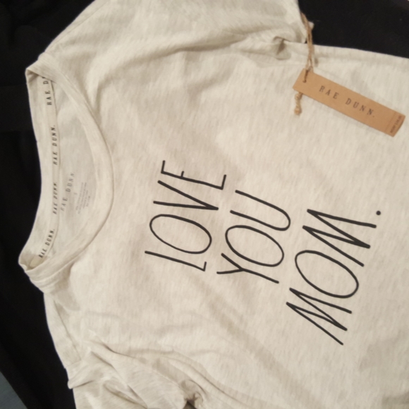 NWT RAE DUNN ♡ Super Sweet Cream|Gray|Black LOVE YOU MOM. Short Sleeve T-Shirt S - Picture 10 of 12